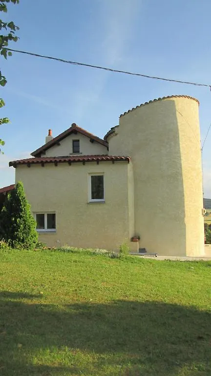 La Tour Aux Tilleuls Lorlanges Guest house