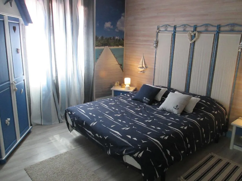 Guest house La Tour Aux Tilleuls Lorlanges