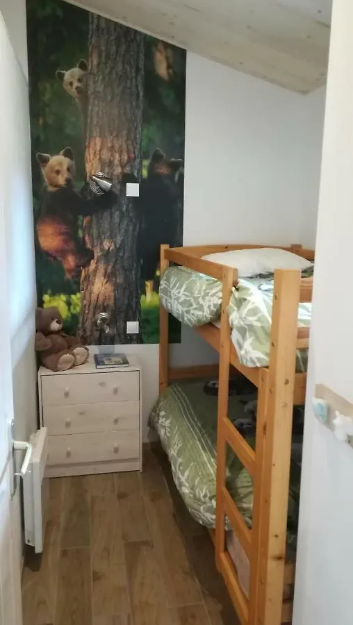 La Tour Aux Tilleuls Lorlanges Guest house