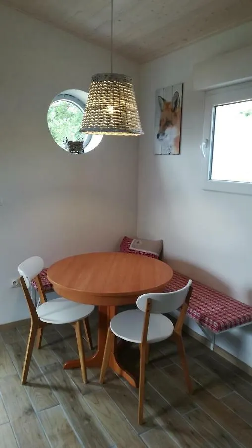 Lorlanges La Tour Aux Tilleuls 0*,  צרפת